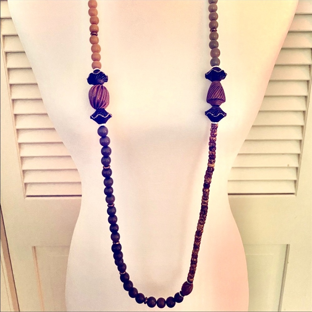 5/20 VTG Long Beaded Necklace